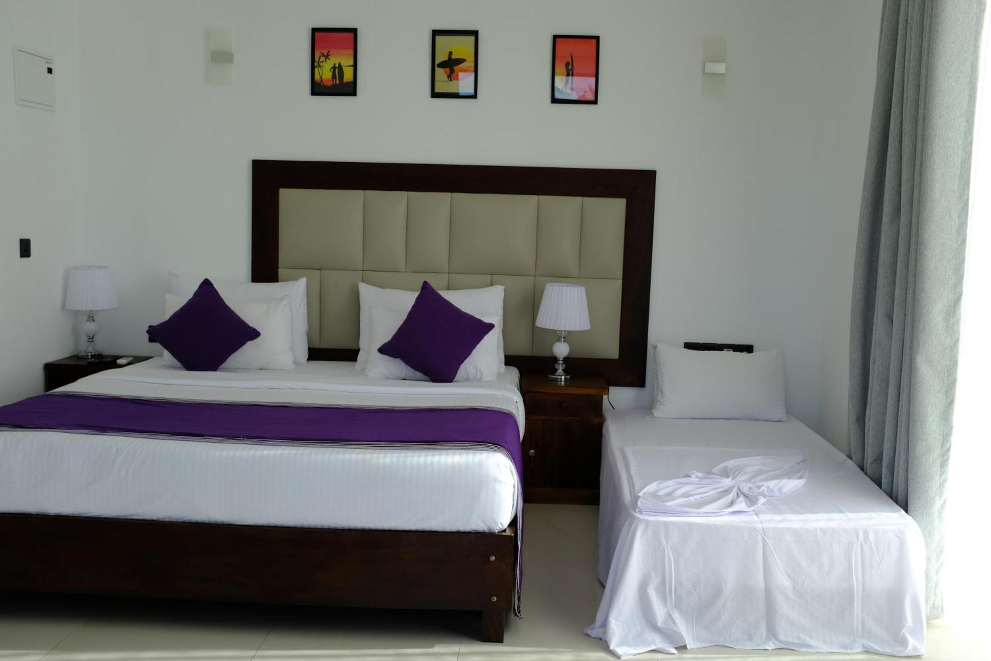 Mzion Hotel Уелигама Екстериор снимка